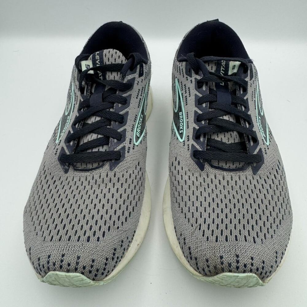 Brooks Levitate 5 Womens 7.5 Shoes Gray Running Walking Sneaker 1203571B069 - Picture 2 of 9